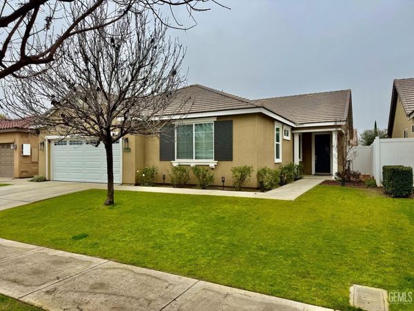 14616 Yellow Lupine Drive, Bakersfield, CA 93314