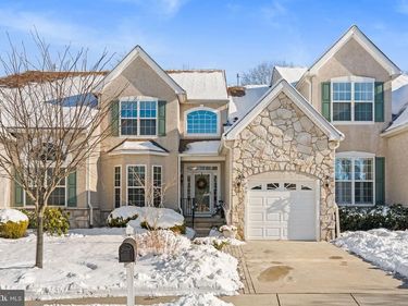 98 MCCONKEY DRIVE, WASHINGTON CROSSING, PA 18977