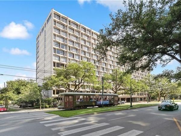 2100 ST CHARLES Avenue, Unit 5C, New Orleans, LA 70130