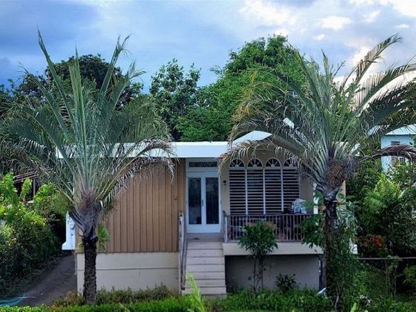 2 CALLE CRISANTEMO, Bayam??n, PR 00956