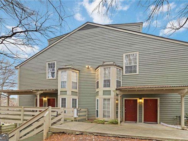 103 Riverview Drive SE, Marietta, GA 30067