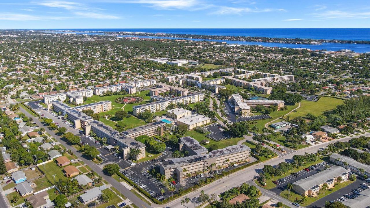 2515 NE 2nd Court, Unit 315, Boynton Beach, FL 33435 Photo