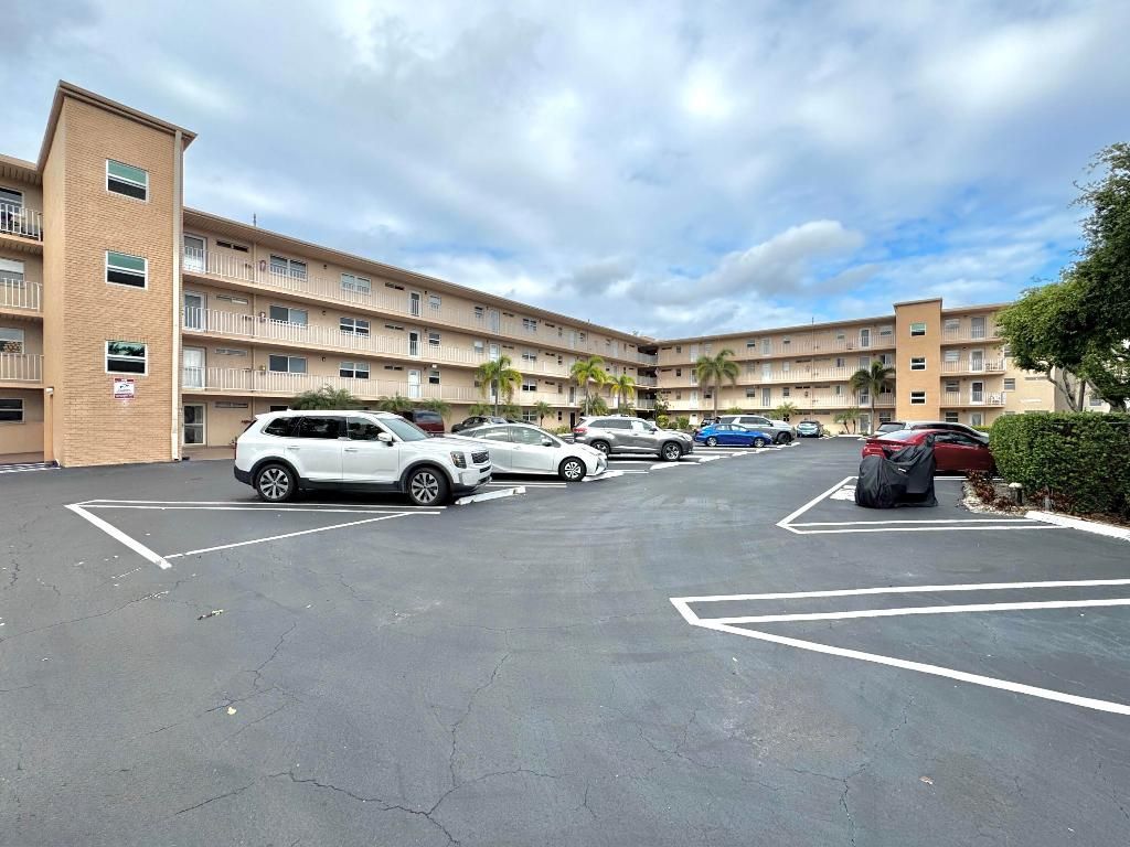 2515 NE 2nd Court, Unit 315, Boynton Beach, FL 33435 Photo