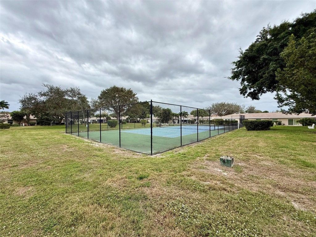 20862 Vinesta Circle, Unit 307, Boca Raton, FL 33433 Photo