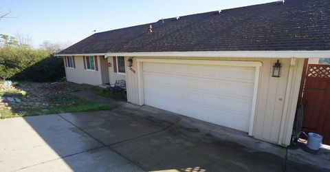 3940 Lakeview Dr, Ione, CA 95640 Photo