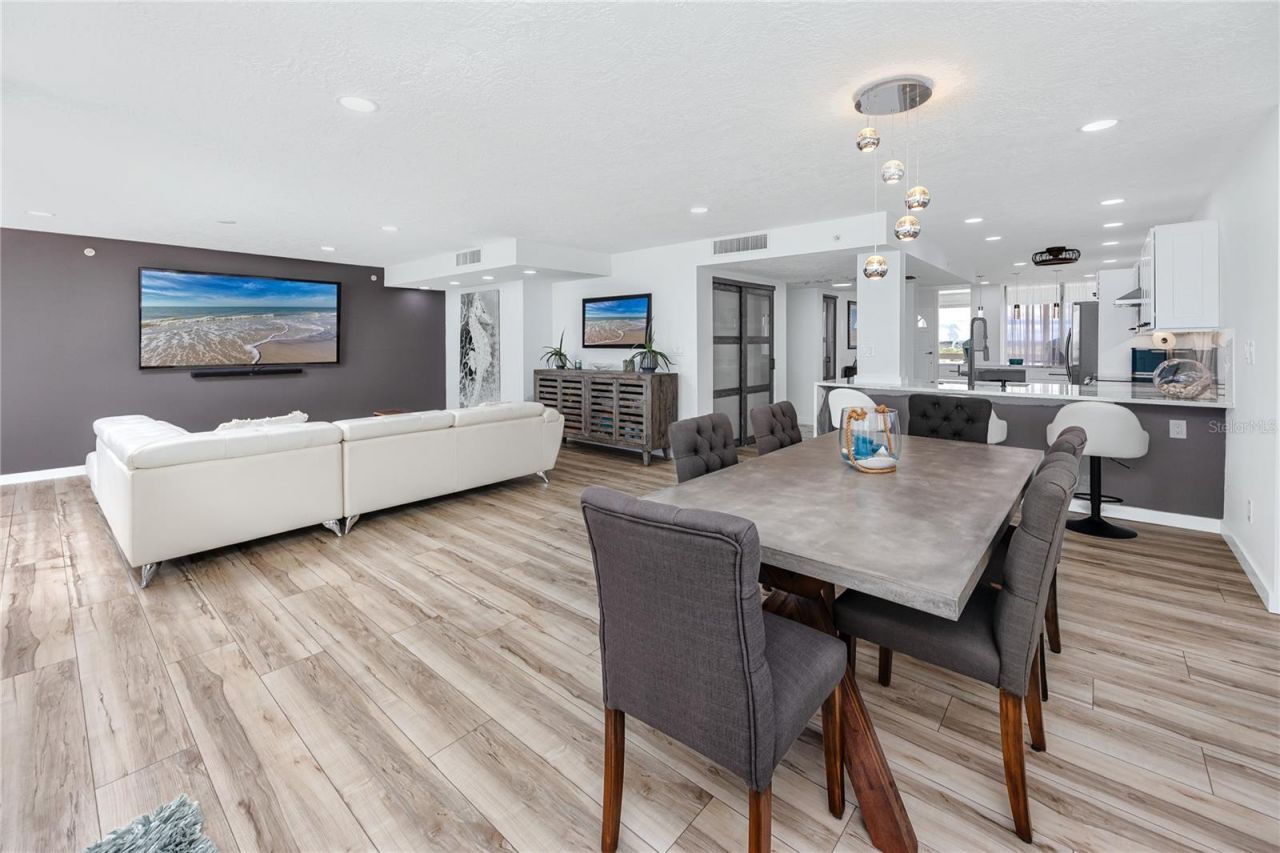 17940 Gulf Boulevard, Unit 16A, Redington Shores, FL 33708 Photo