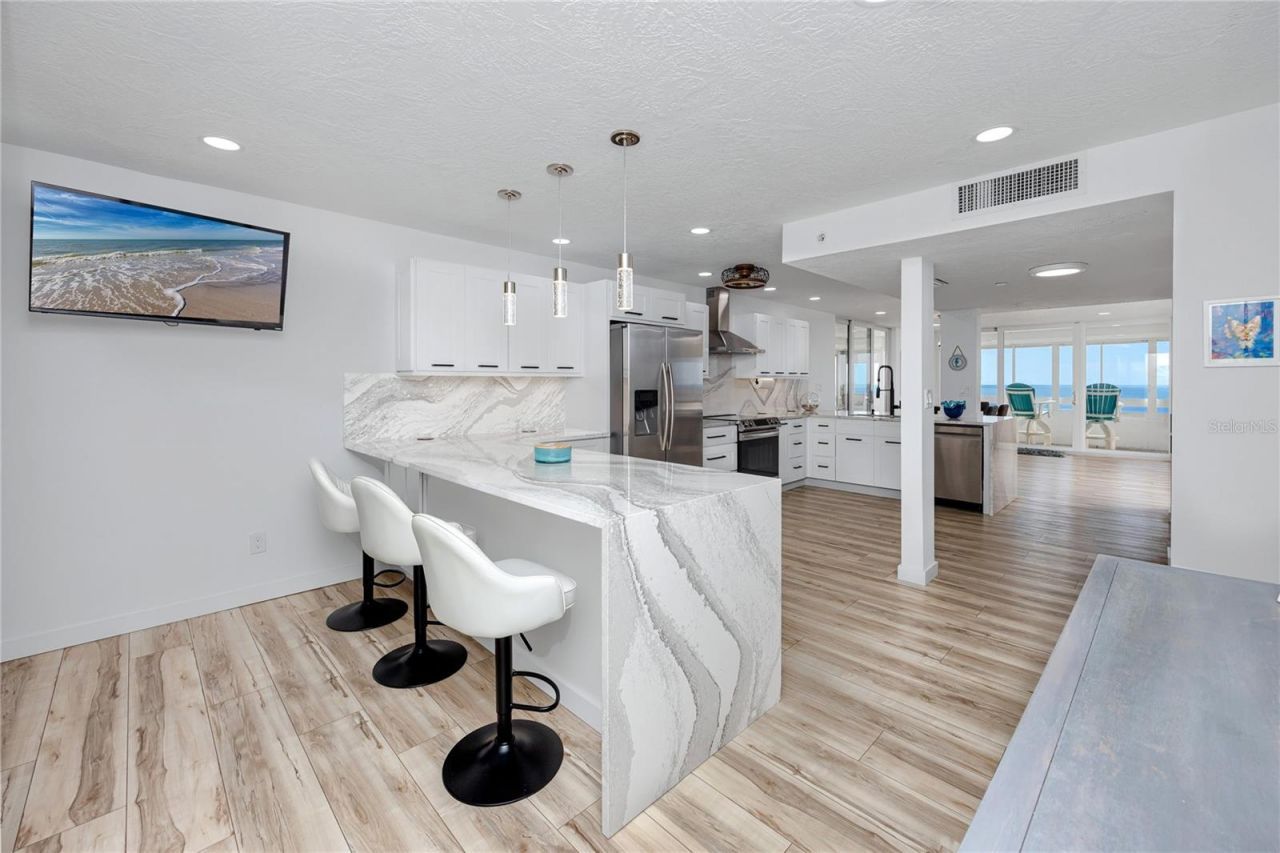 17940 Gulf Boulevard, Unit 16A, Redington Shores, FL 33708 Photo