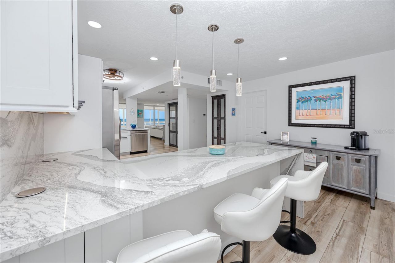 17940 Gulf Boulevard, Unit 16A, Redington Shores, FL 33708 Photo