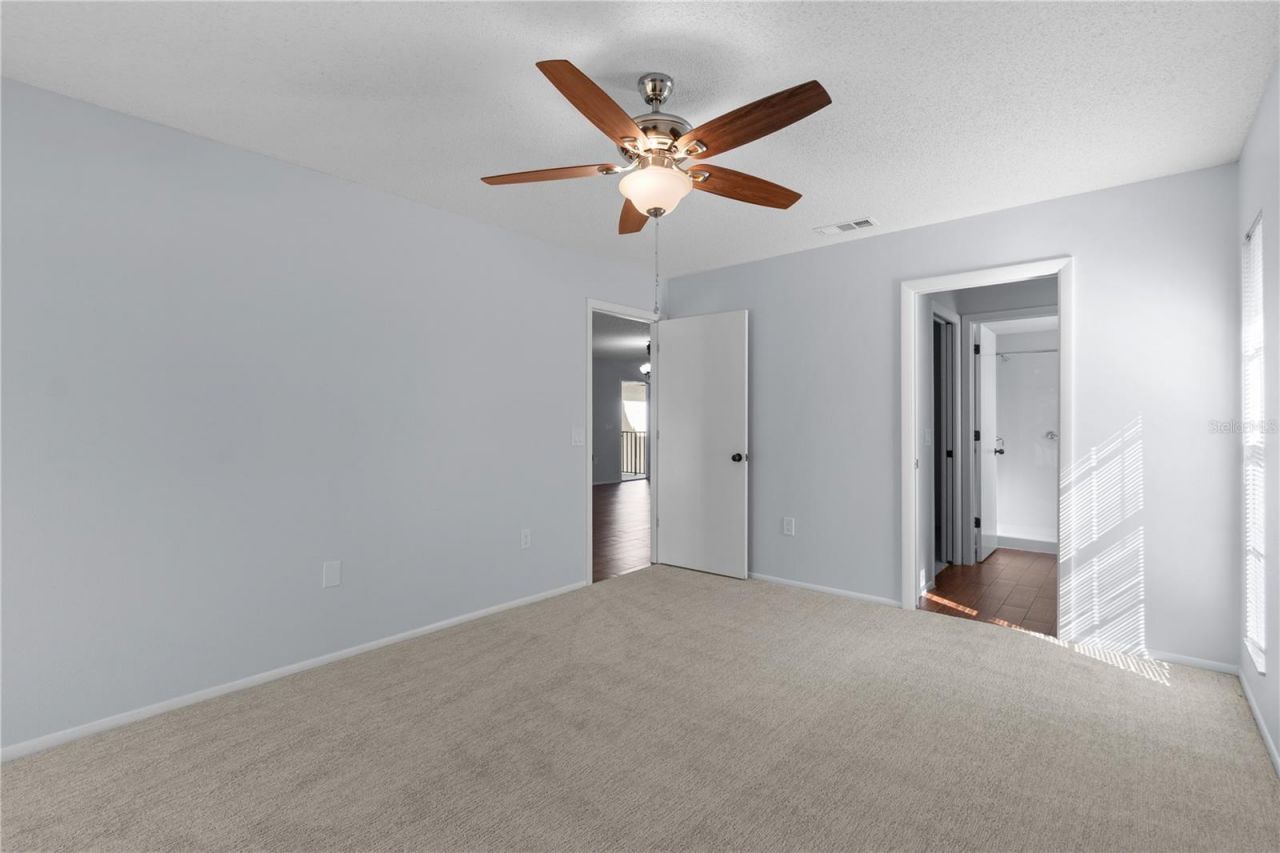 6110 Country Club Way, Unit 204, Sarasota, FL 34243 Photo