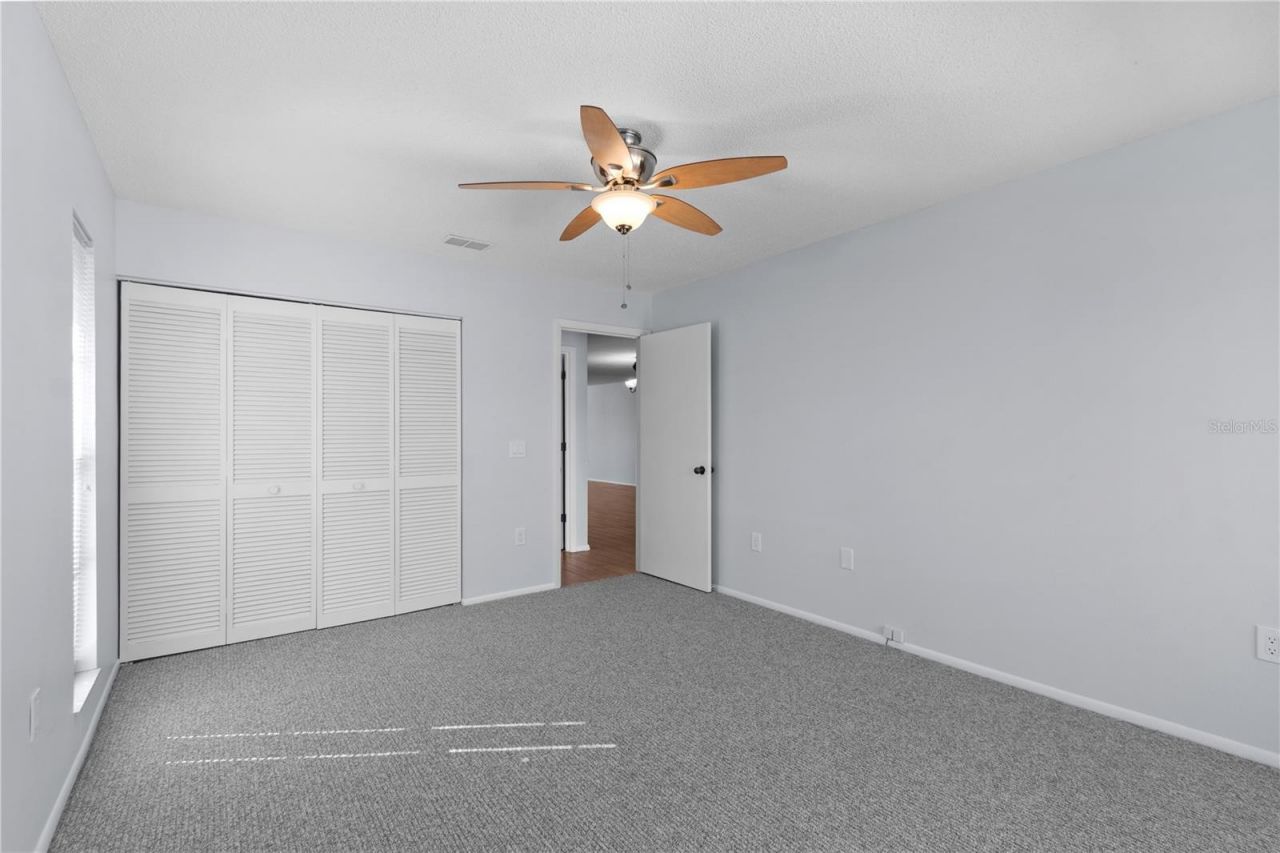 6110 Country Club Way, Unit 204, Sarasota, FL 34243 Photo