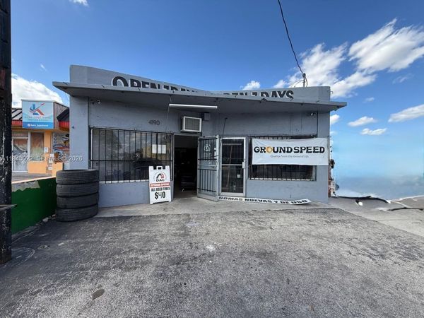 4190 E 4th Ave , Hialeah, FL 33013