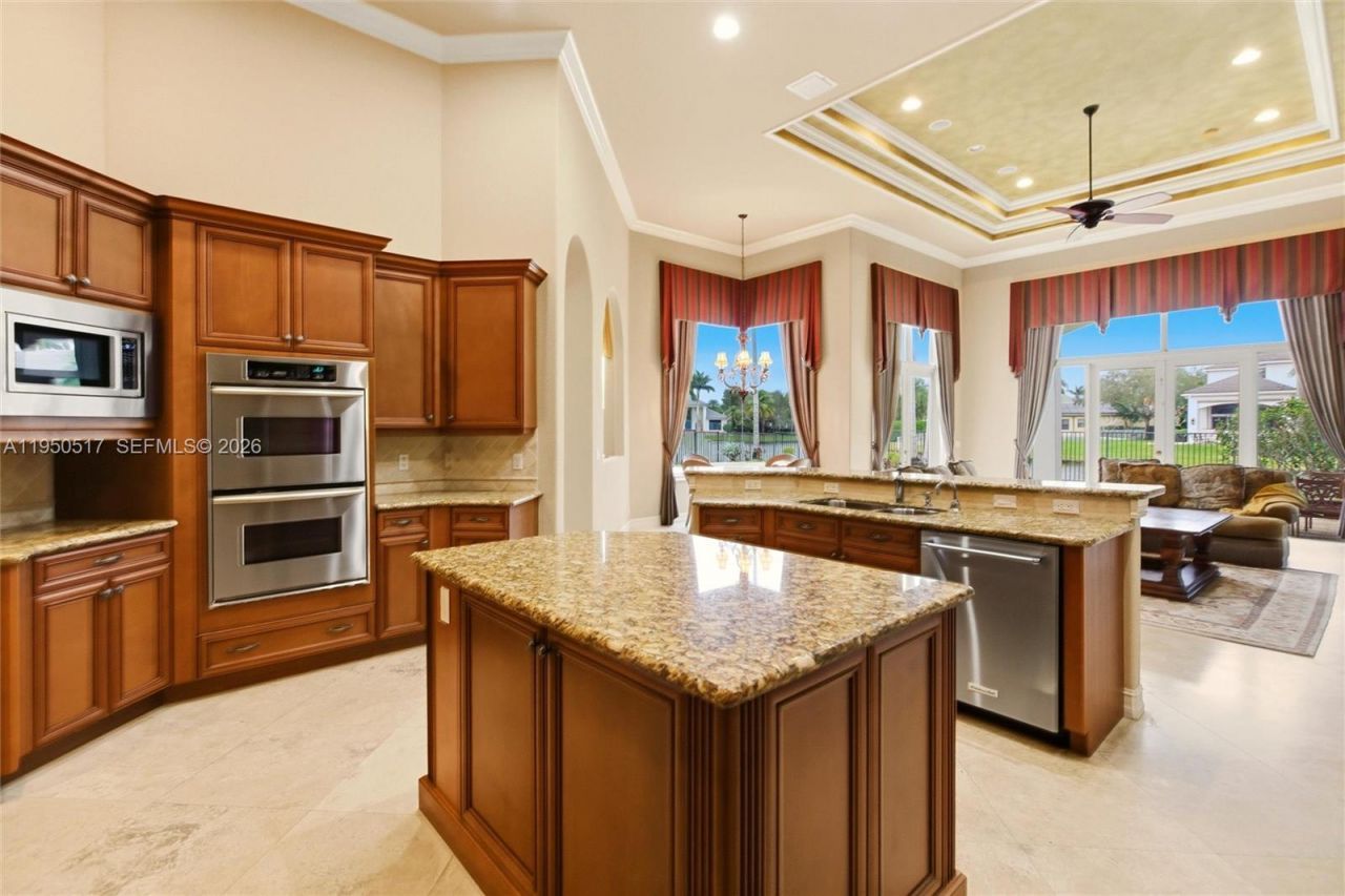 3250 W Stonebrook Cir, Davie, FL 33330 Photo