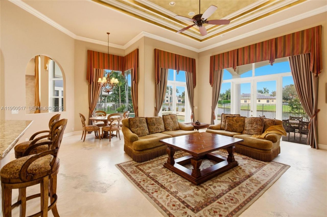 3250 W Stonebrook Cir, Davie, FL 33330 Photo