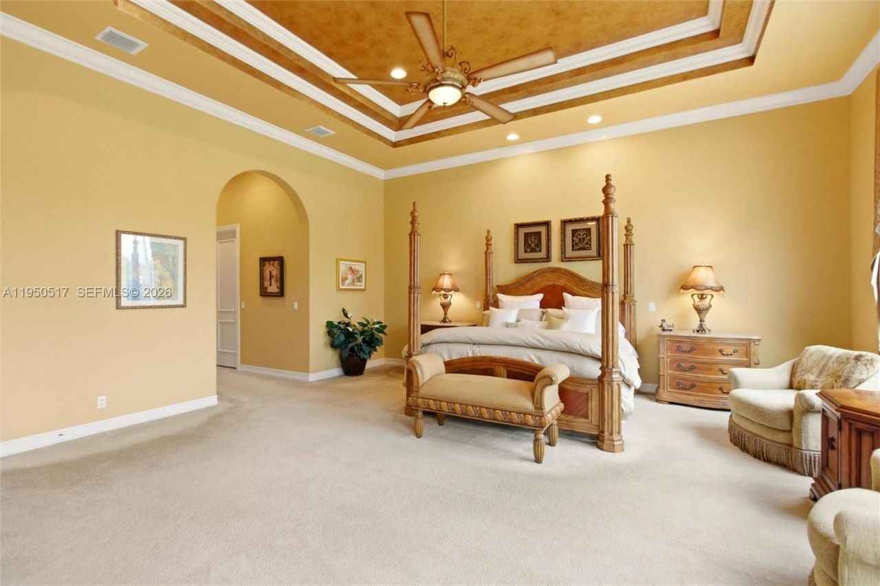 3250 W Stonebrook Cir, Davie, FL 33330 Photo