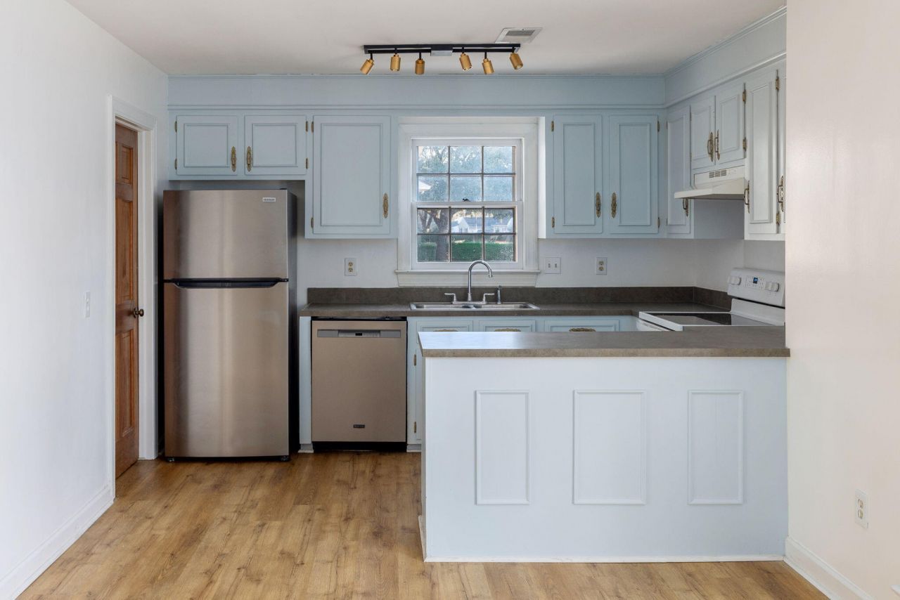 126 Marion Road Photo 10