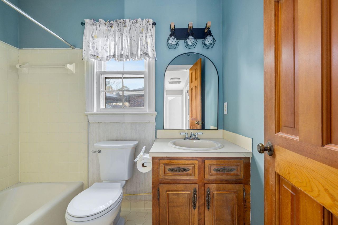 126 Marion Road Photo 15