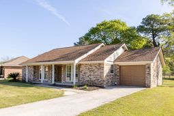 126 Marion Road photo 4