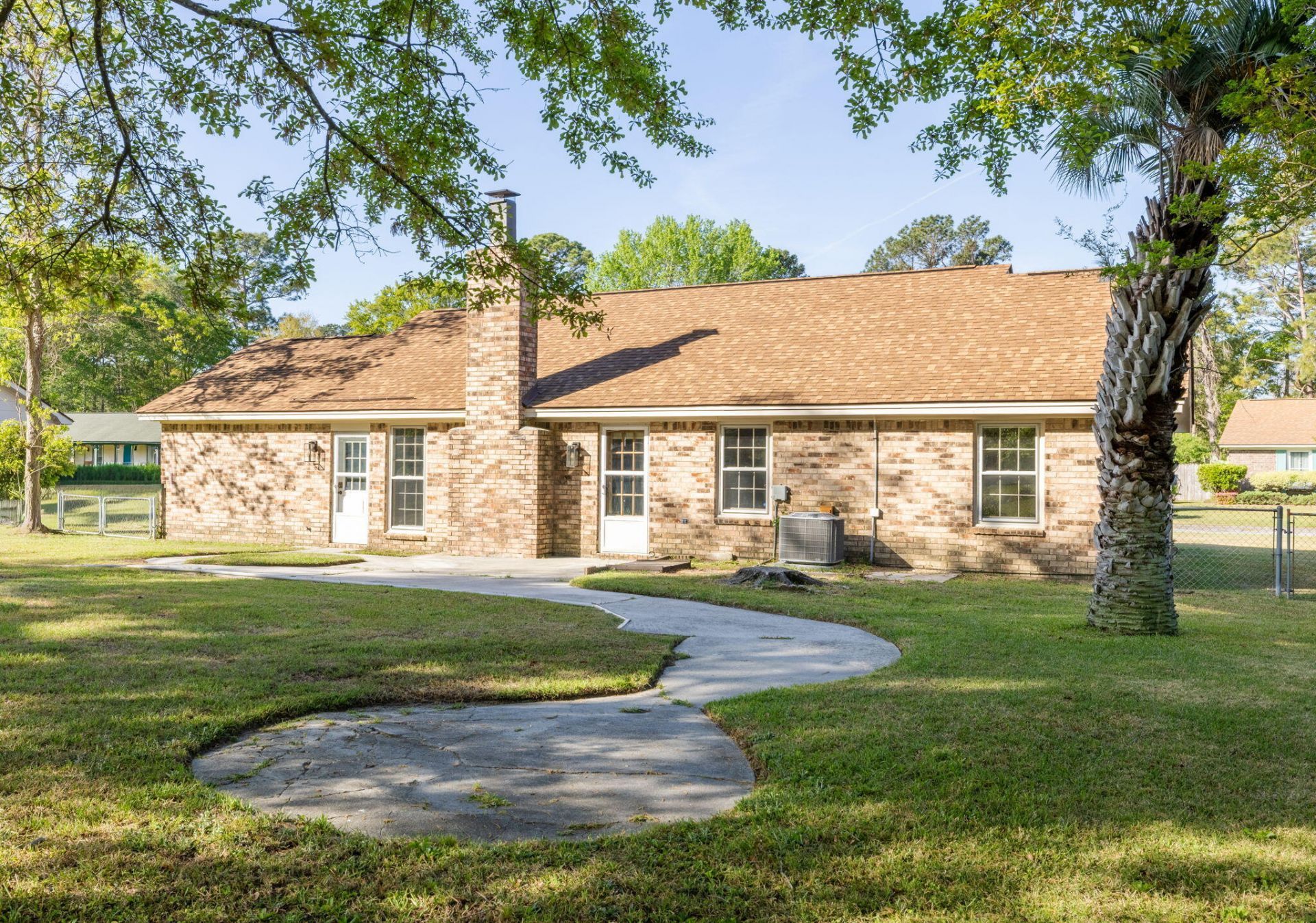 126 Marion Road Photo 22