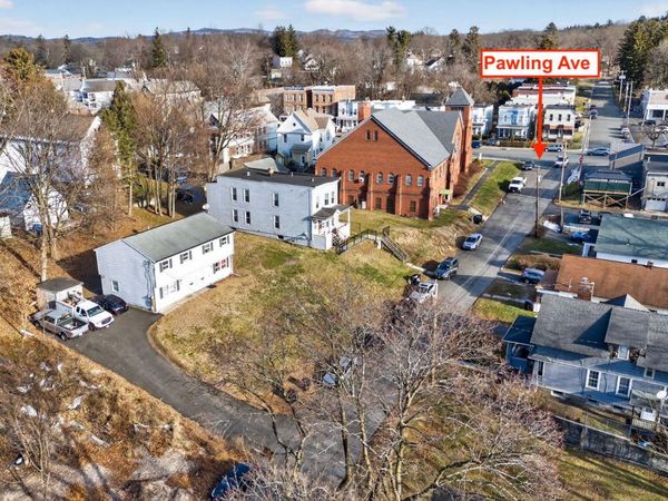 12 Woodlawn Court, Troy, NY 12180