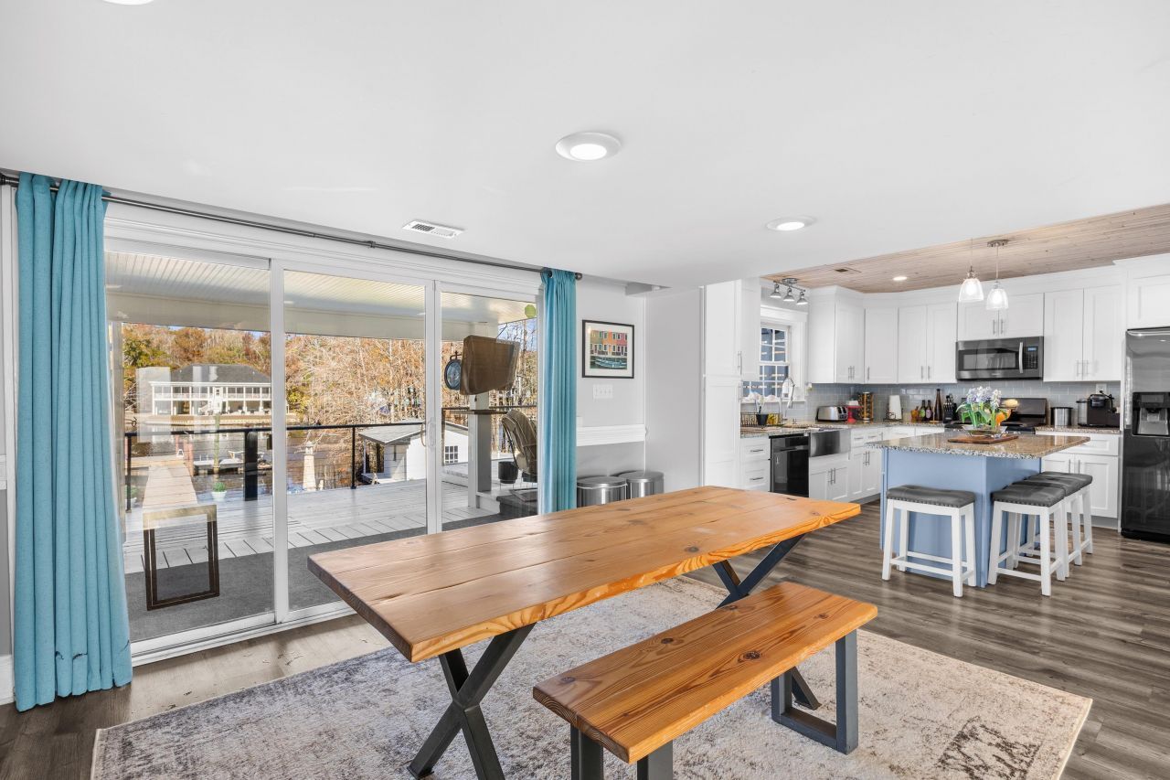 5896 Rosewood Dr. Photo 10