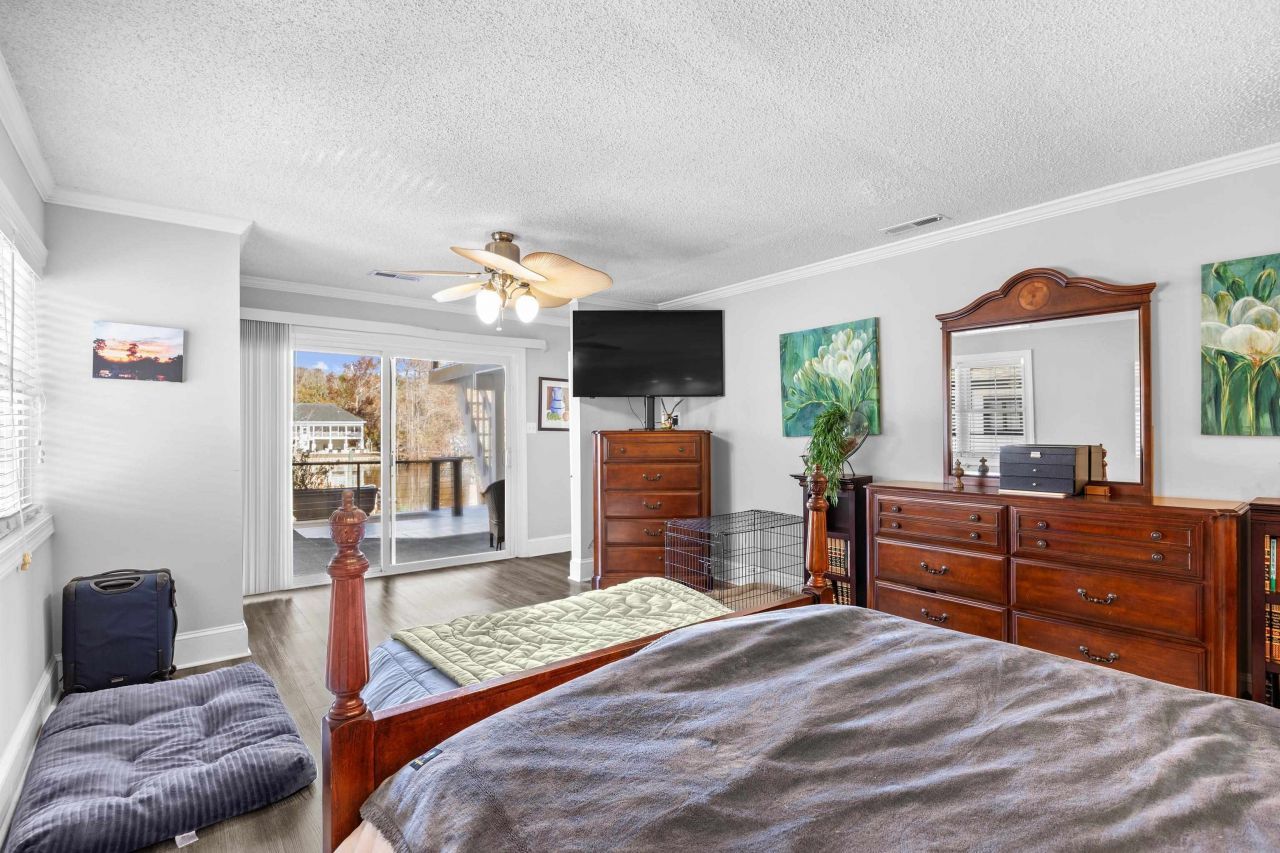 5896 Rosewood Dr. Photo 15