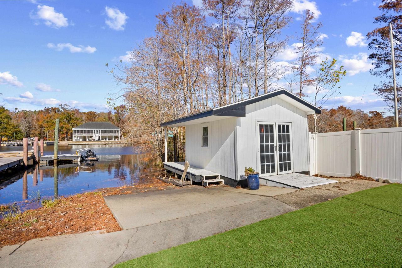 5896 Rosewood Dr. Photo 33