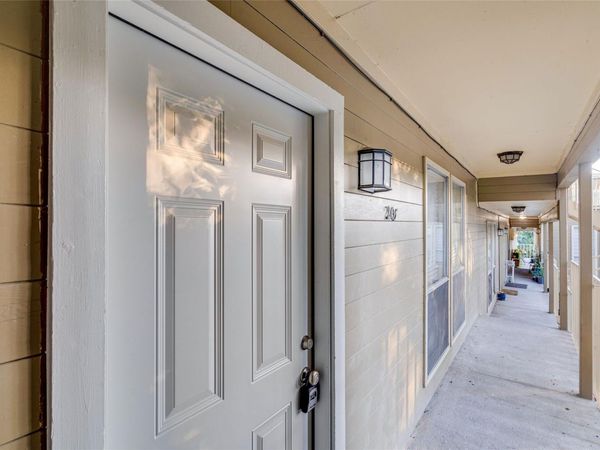 202 E 45th ST, Unit 205, Austin, TX 78751
