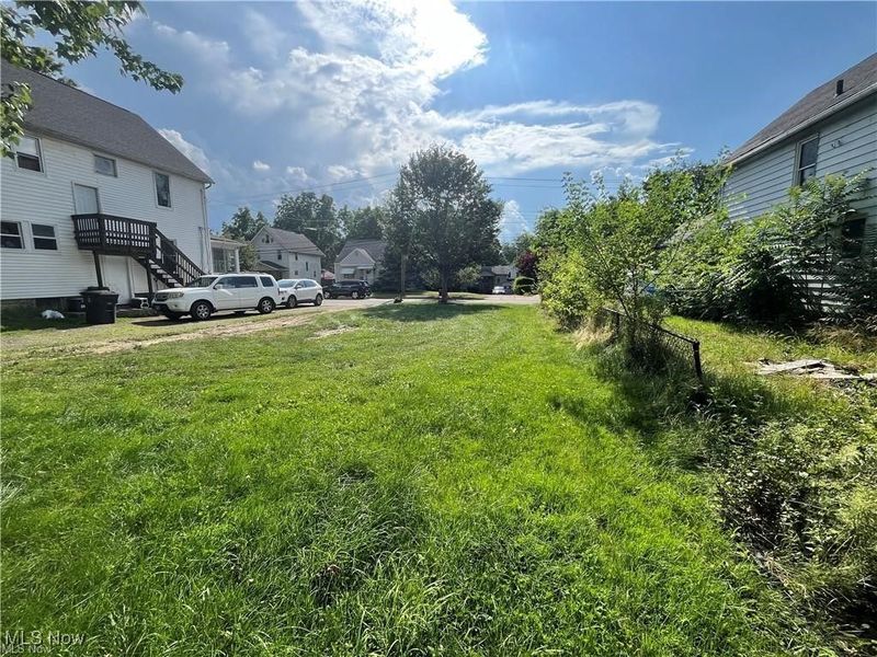 2227 18th Street SW, Akron, OH 44314 Photo 3