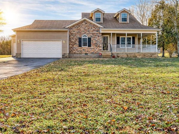 134 Rolling Meadows Drive, Bowling Green, KY 42101