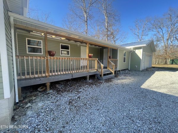 1700 Hollis Poore Rd, Jamestown, TN 38556