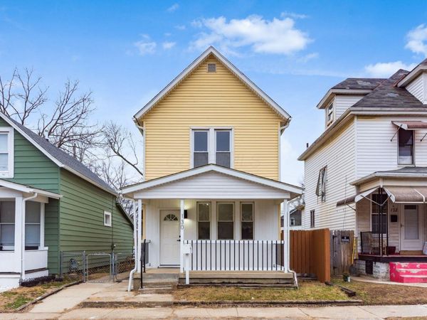 130 E Woodrow Avenue, Columbus, OH 43207