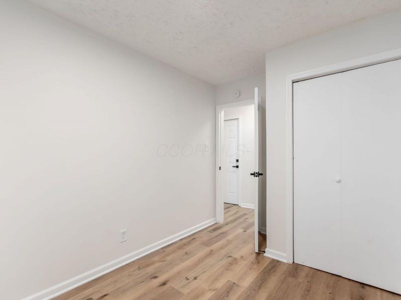 130 E Woodrow Avenue, Columbus, OH 43207 Photo 12