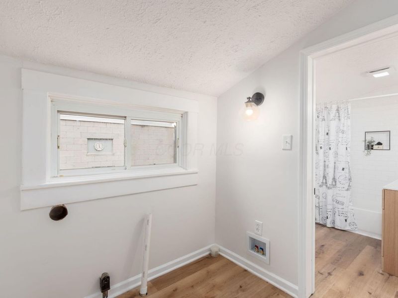 130 E Woodrow Avenue, Columbus, OH 43207 Photo 18