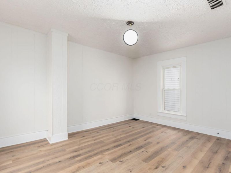 130 E Woodrow Avenue, Columbus, OH 43207 Photo 22