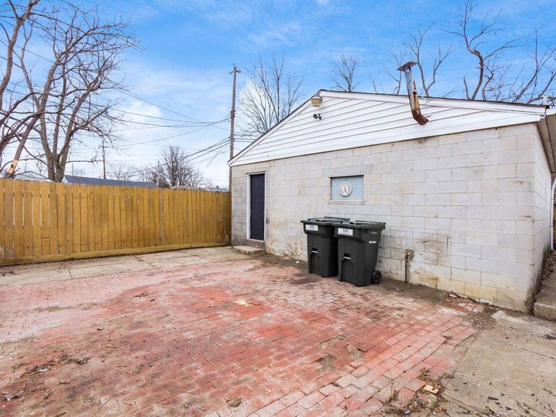 130 E Woodrow Avenue, Columbus, OH 43207 Photo 28