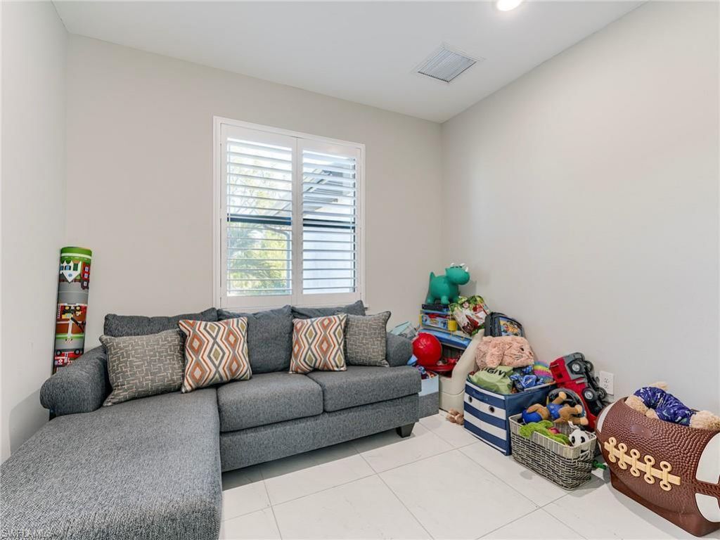 4238 NW 25th Ter, Cape Coral, FL 33993 Photo