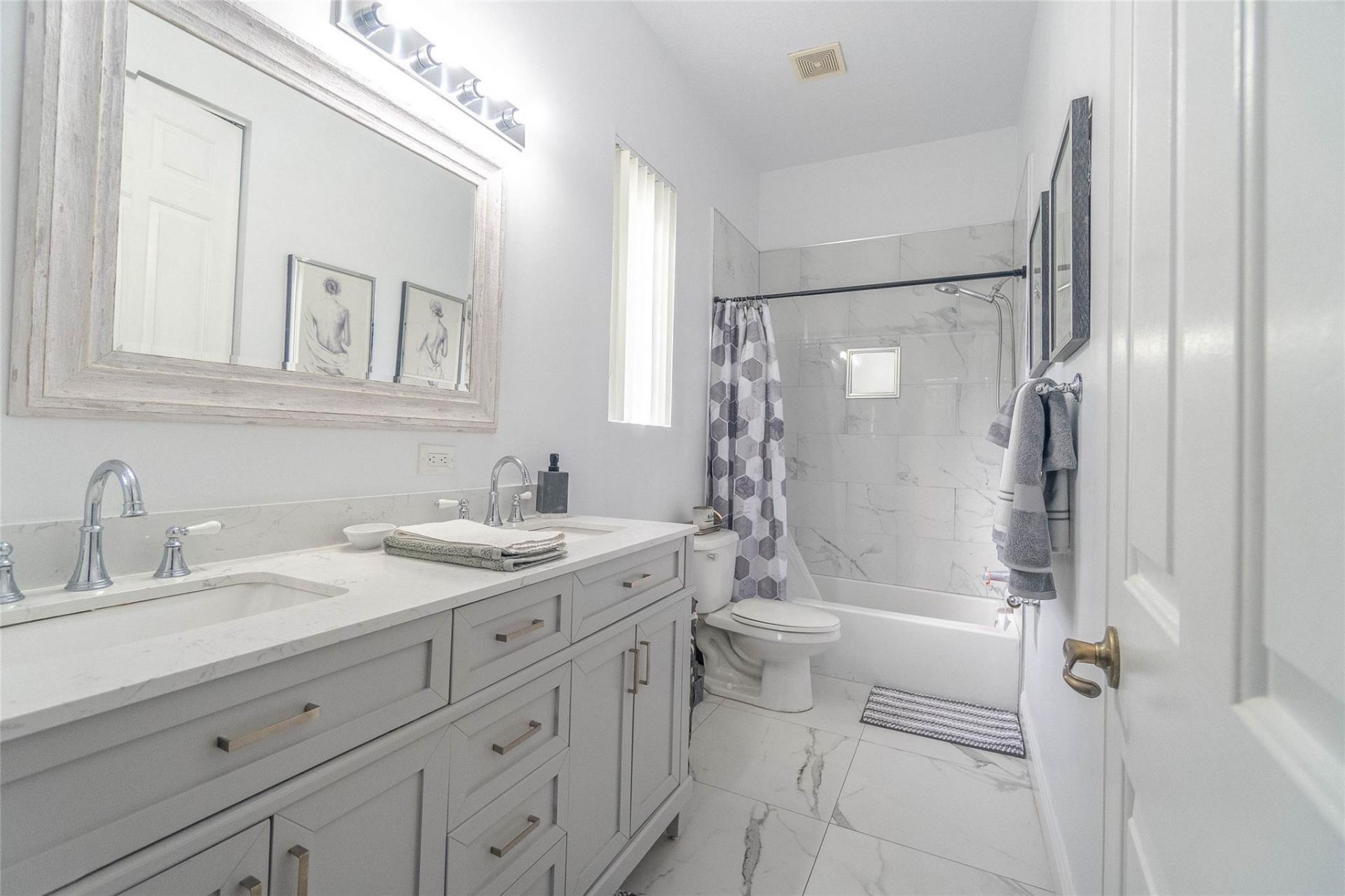 2514 Venetian Ct, Unit 2514, Boynton Beach, FL 33426 Photo