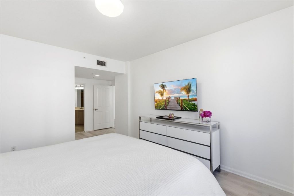 511 SE 5th Ave, Unit 1216, Fort Lauderdale, FL 33301 Photo