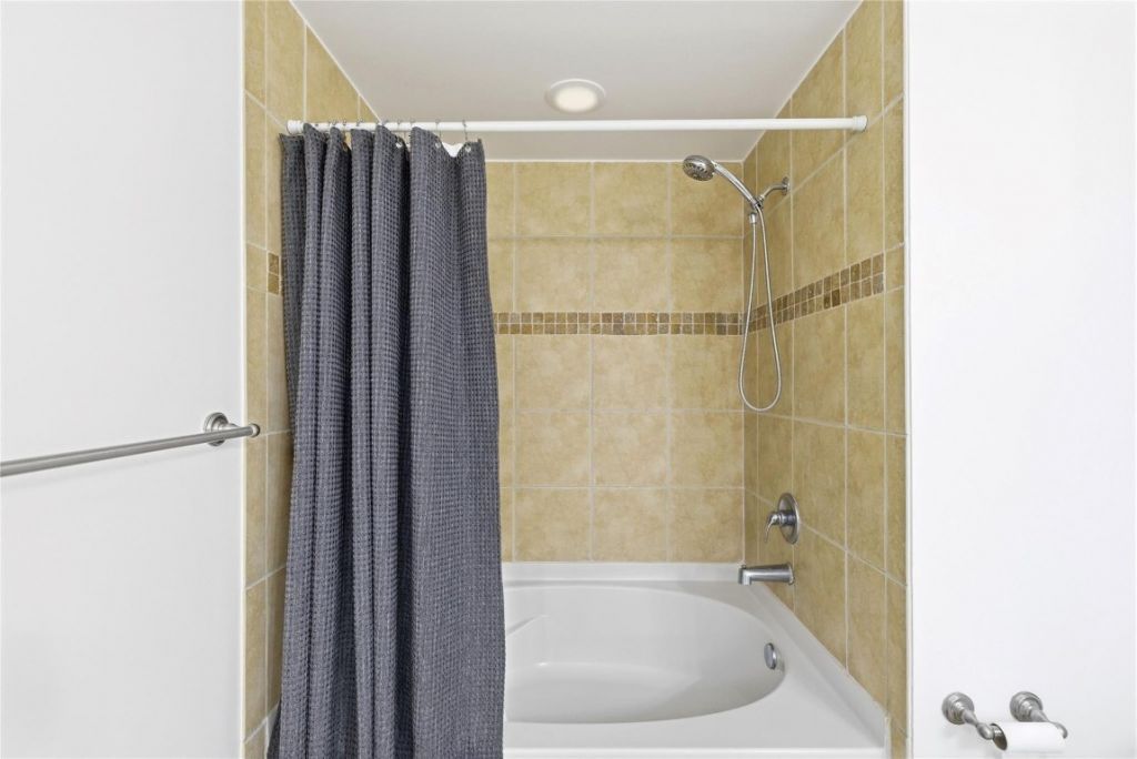 511 SE 5th Ave, Unit 1216, Fort Lauderdale, FL 33301 Photo