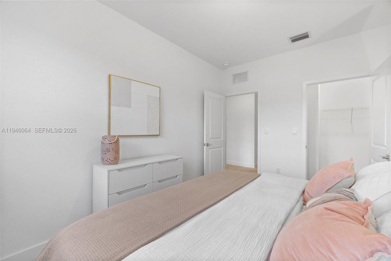 131 SW 171st Lane, Pembroke Pines, FL 33027 Photo