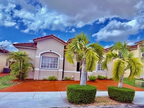 15957 SW 54th Ter, Miami, FL 33185