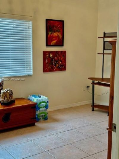 15957 SW 54th Ter, Miami, FL 33185 Photo