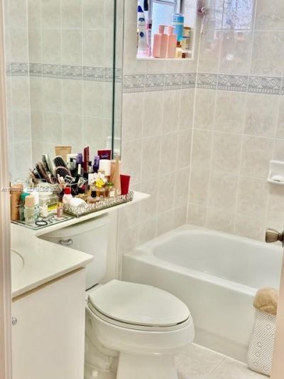 15957 SW 54th Ter, Miami, FL 33185 Photo