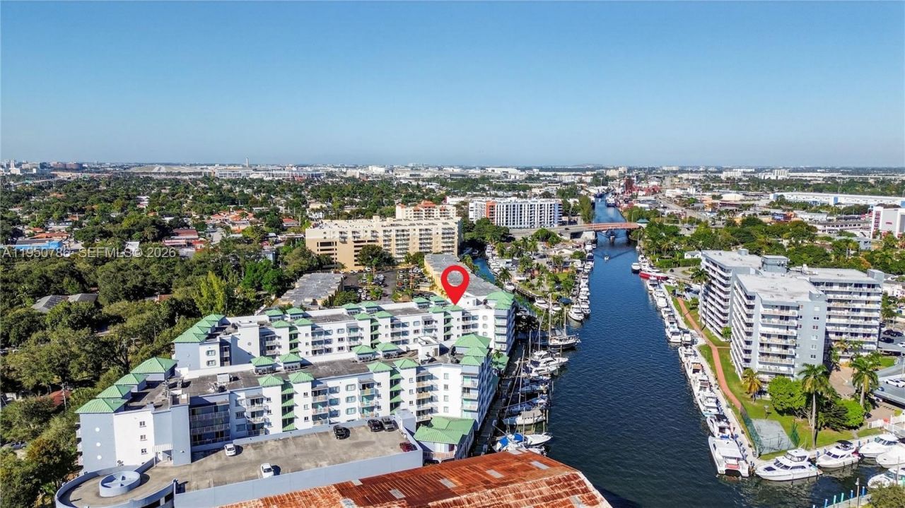 2475 NW 16th St Rd, Unit 310, Miami, FL 33125 Photo