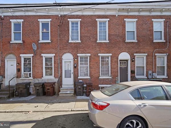 910 N SPRUCE STREET, WILMINGTON, DE 19801