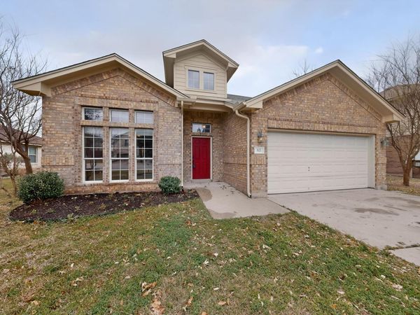 322 Lone Star BLVD, Hutto, TX 78634