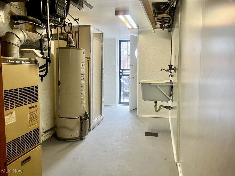 20608 Harvard Avenue, Highland Hills, OH 44122 Photo 15