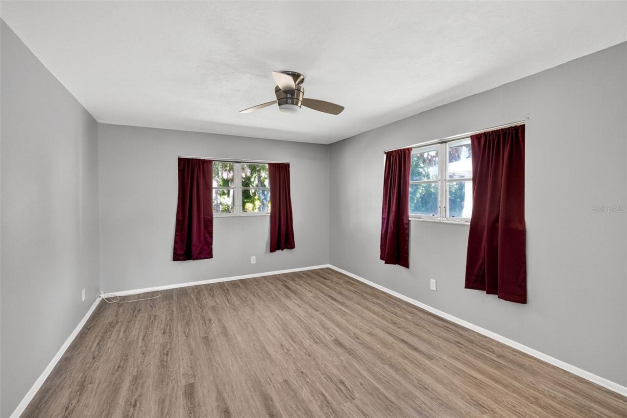 536 Pangola Drive, North Fort Myers, FL 33903 Photo