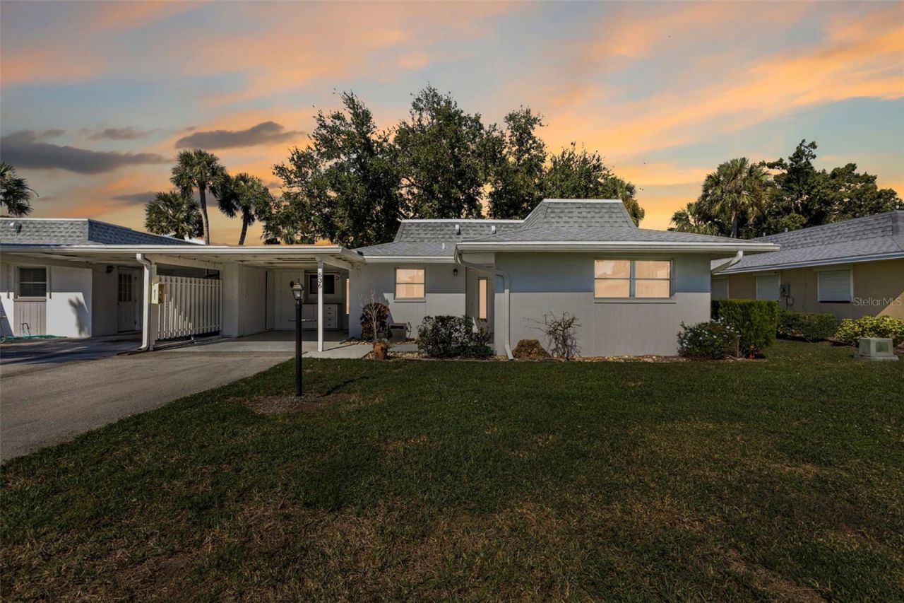 536 Pangola Drive, North Fort Myers, FL 33903 Photo