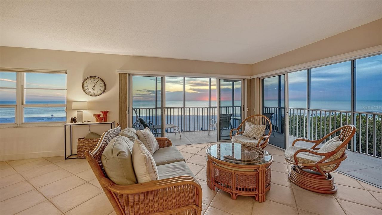 800 Benjamin Franklin Drive, Unit 308, Sarasota, FL 34236 Photo